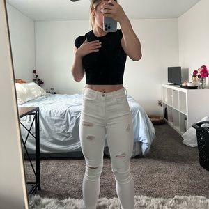 Holister High-Rise Super Skinny Distressed Jean, Size 3 short